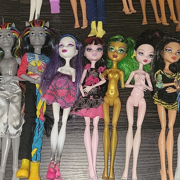 Monster high dolls - Picture 5 of 8